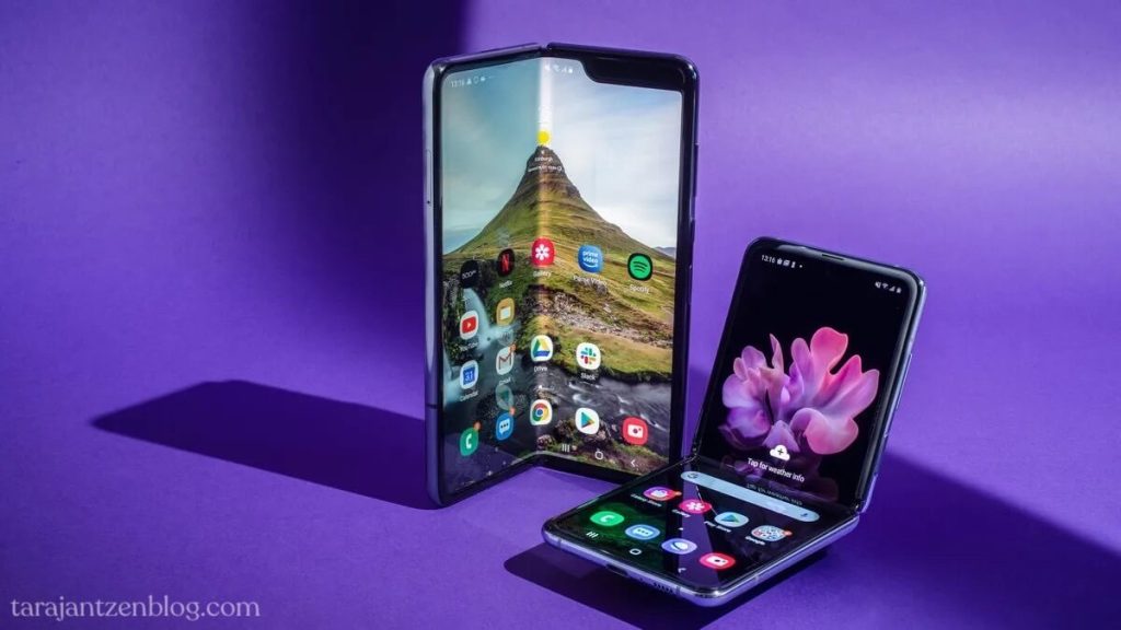 Samsung ได้แสดง จอแสดงผล แบบพับได้แบบใหม่ที่สามารถพับเข้าและออกได้ สมาร์ทโฟนแบบพับได้ส่วนใหญ่มีการออกแบบที่เหมือนกัน
