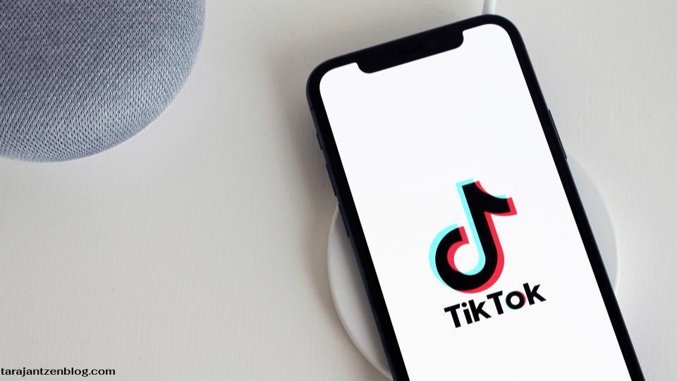 TikTok ได้เปิดตัวฟีเจอร์ใหม่ที่เรียกว่า Direct Post ซึ่งช่วยให้ผู้ใช้สามารถโพสต์โดยตรงไปยังแพลตฟอร์มวิดีโอจากแอปตัดต่อยอดนิยม